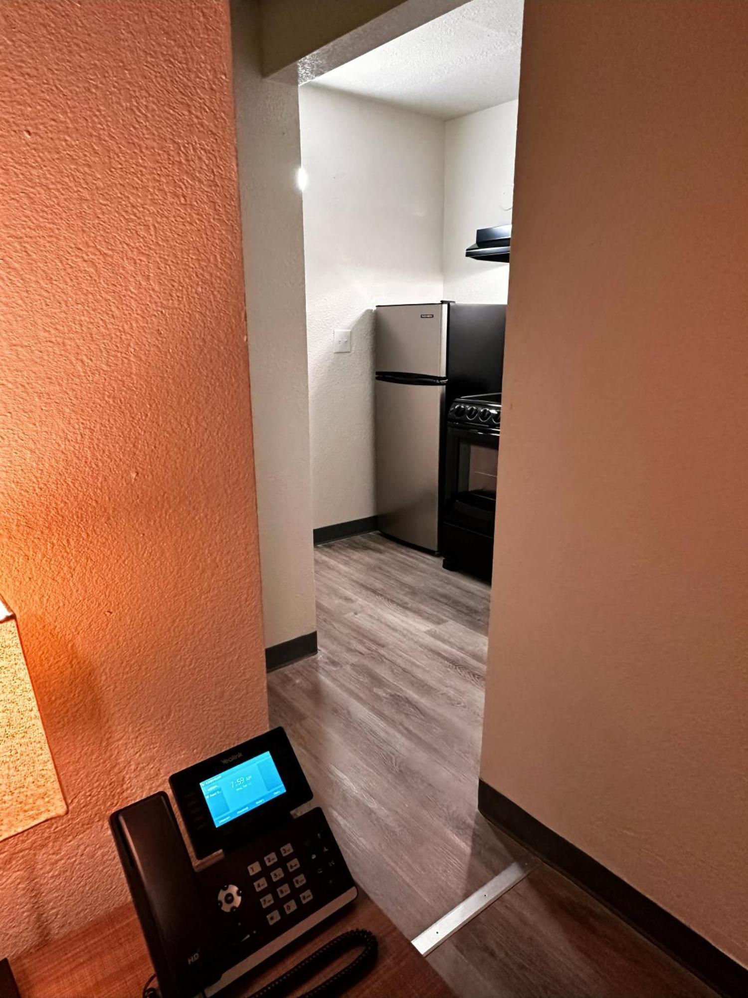 Studio City Suites, A Travelodge By Wyndham Texarkana ภายนอก รูปภาพ